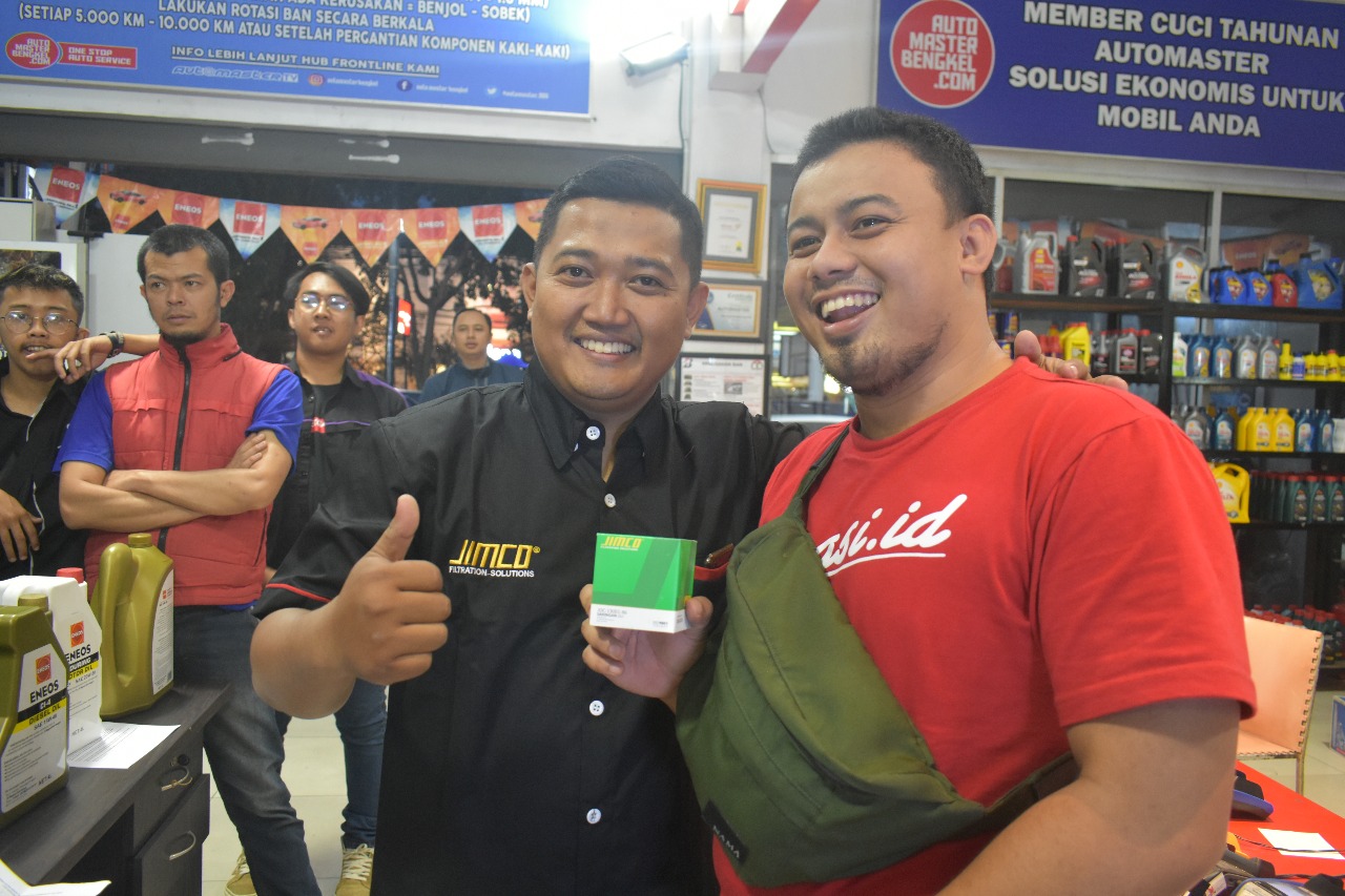 b200cbe2 bd84 4107 b60b d628371548ba